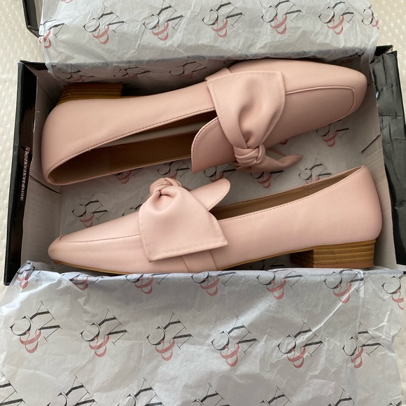 New Loafers Size 8.5 Fits Like 9.5 - Picture 7 of 13